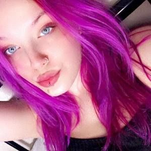 Meet your Posher, Tanaya